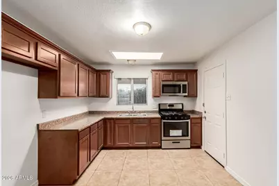 4115 N 18th Drive, Phoenix, AZ 85015 - Photo 13