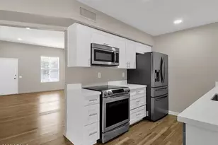 13092 N 99th Dr, Sun City, AZ 85351 - Photo 9