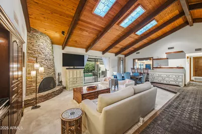 2404 E Mountain View Road, Phoenix, AZ 85028 - Photo 7