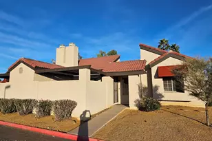 2144 E Center Ln, Tempe, AZ 85281 - Photo 19
