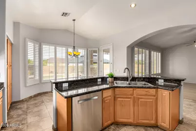 402 E Blue Eagle Lane, Phoenix, AZ 85086 - Photo 17