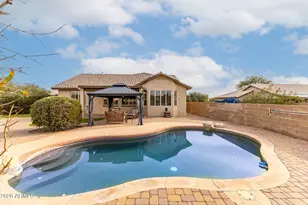 402 E Blue Eagle Ln, Phoenix, AZ 85086 - Photo 39