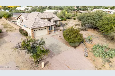 402 E Blue Eagle Lane, Phoenix, AZ 85086 - Photo 45