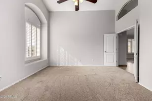 402 E Blue Eagle Ln, Phoenix, AZ 85086 - Photo 23