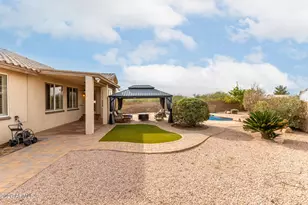 402 E Blue Eagle Ln, Phoenix, AZ 85086 - Photo 35