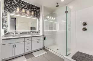 523 E Pasaro Dr, Phoenix, AZ 85085 - Photo 17