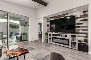 523 E Pasaro Dr, Phoenix, AZ 85085 - Photo 7