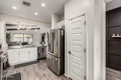 523 E Pasaro Drive, Phoenix, AZ 85085 - Photo 15