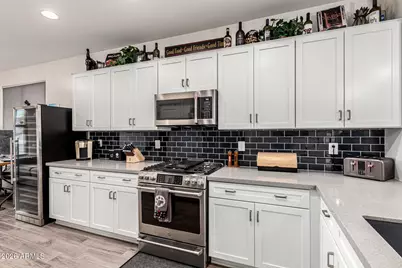 523 E Pasaro Drive, Phoenix, AZ 85085 - Photo 13