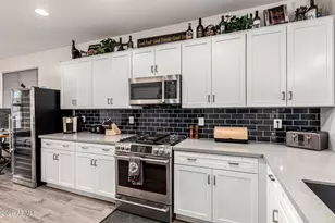 523 E Pasaro Dr, Phoenix, AZ 85085 - Photo 13