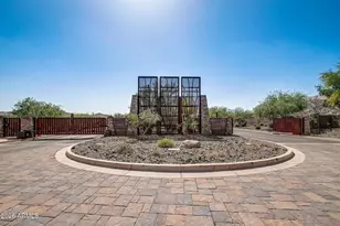 523 E Pasaro Dr, Phoenix, AZ 85085 - Photo 29