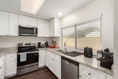 4942 W Townley Avenue, Glendale, AZ 85302 - Photo 3