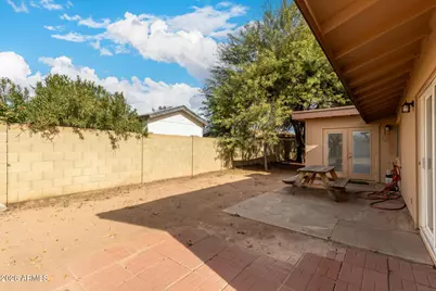 4942 W Townley Avenue, Glendale, AZ 85302 - Photo 21