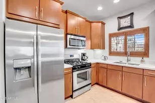 5350 E Deer Valley Dr, Phoenix, AZ 85054 - Photo 19