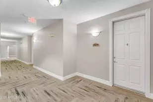 5350 E Deer Valley Dr, Phoenix, AZ 85054 - Photo 11