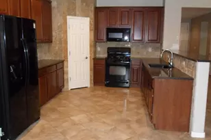 44019 W Mescal St, Maricopa, AZ 85138 - Photo 3