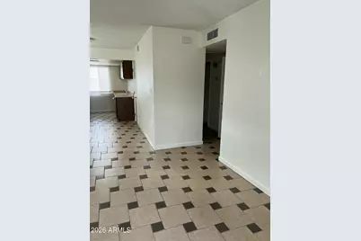 8030 N 32nd Lane, Phoenix, AZ 85051 - Photo 9