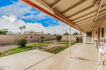 10761 W Sun City Boulevard, Sun City, AZ 85351 - Photo 21