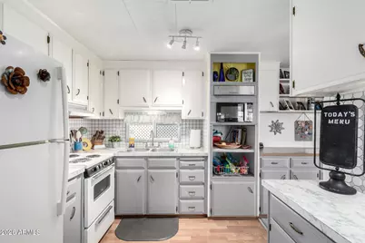 800 W Apache Trail #93, Apache Junction, AZ 85120 - Photo 7