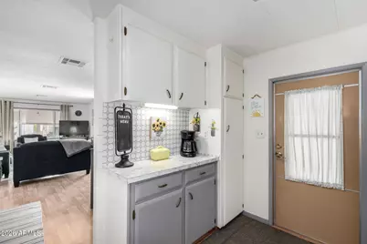 800 W Apache Trail #93, Apache Junction, AZ 85120 - Photo 21