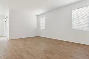 18387 W Hackamore Dr, Wittmann, AZ 85361 - Photo 13