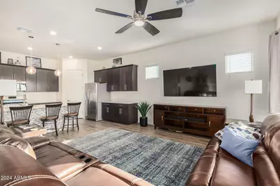 18668 W Chuckwalla Canyon Road, Goodyear, AZ 85338 - Photo 17