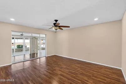 4654 E Escondido Avenue, Mesa, AZ 85206 - Photo 9