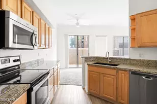 2019 E Campbell Ave, Phoenix, AZ 85016 - Photo 11