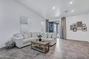 1629 E Grove St, Phoenix, AZ 85040 - Photo 7