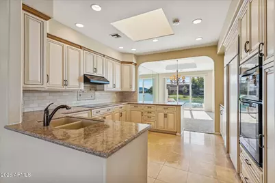 8407 E Del Camino Drive, Scottsdale, AZ 85258 - Photo 17