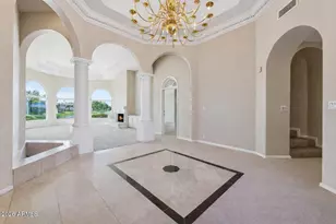 8407 E Del Camino Dr, Scottsdale, AZ 85258 - Photo 9