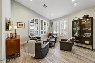 13907 E Paradise Ln, Scottsdale, AZ 85259 - Photo 5