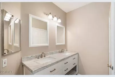 9550 E Thunderbird Road #Unit 213, Scottsdale, AZ 85260 - Photo 11