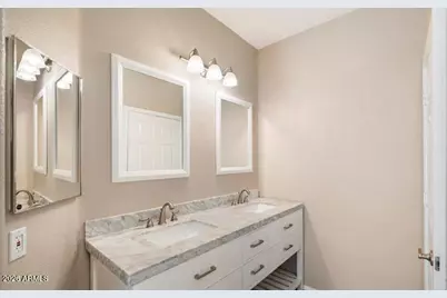 9550 E Thunderbird Road #Unit 213, Scottsdale, AZ 85260 - Photo 11