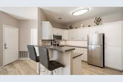 9550 E Thunderbird Road #Unit 213, Scottsdale, AZ 85260 - Photo 3