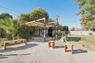 2444 E Flower St, Phoenix, AZ 85016 - Photo 29