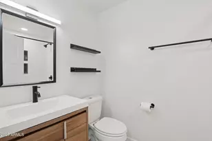 2444 E Flower St, Phoenix, AZ 85016 - Photo 21