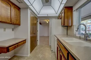 9413 S 47th St, Phoenix, AZ 85044 - Photo 7