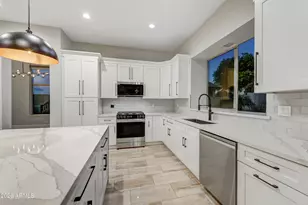 4564 E Chisum Trail, Phoenix, AZ 85050 - Photo 9