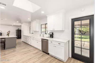 11044 N 36th Street, Phoenix, AZ 85028 - Photo 17