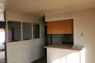 8521 N 37th Ave, Phoenix, AZ 85051 - Photo 3