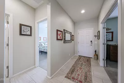 18086 W Cedarwood Lane, Goodyear, AZ 85338 - Photo 7