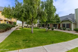 4843 E Corral Rd, Phoenix, AZ 85044 - Photo 1