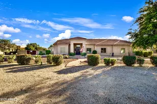 9851 E Charter Oak Rd, Scottsdale, AZ 85260 - Photo 17