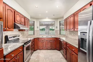 5402 E Acoma Dr, Scottsdale, AZ 85254 - Photo 27