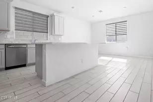 18403 W Patrick Ln, Surprise, AZ 85387 - Photo 9