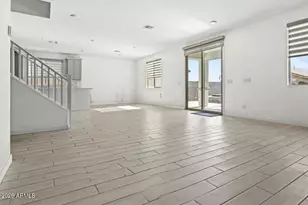 18403 W Patrick Ln, Surprise, AZ 85387 - Photo 5