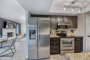 301 E Muriel Dr, Phoenix, AZ 85022 - Photo 7