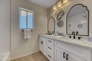 301 E Muriel Dr, Phoenix, AZ 85022 - Photo 25