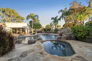 4945 E Cheery Lynn Rd, Phoenix, AZ 85018 - Photo 37